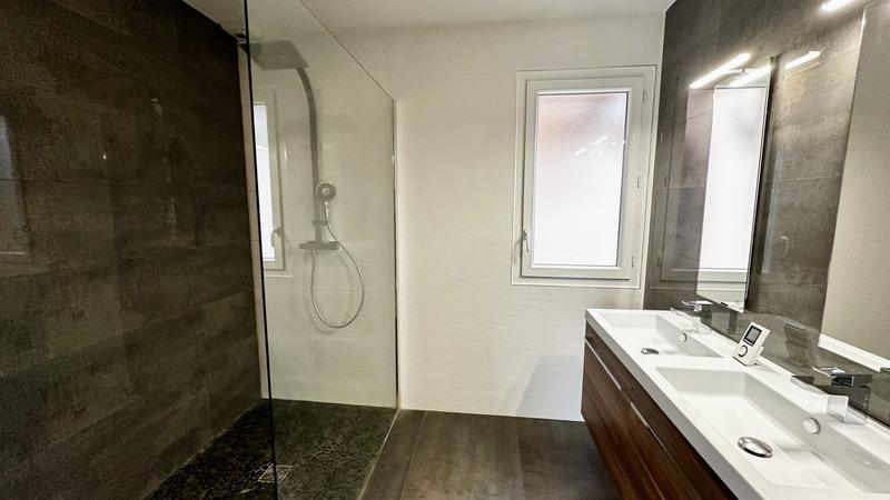 Maison - 185 m² - 6 pièces