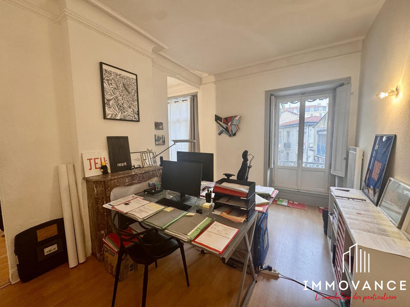 Bureau - 112 m² - 4 pièces