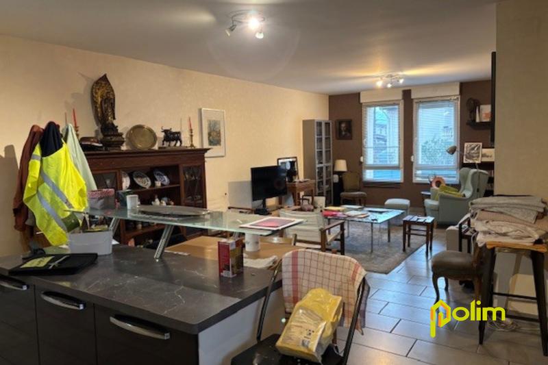 Appartement - 84 m² - 4 pièces