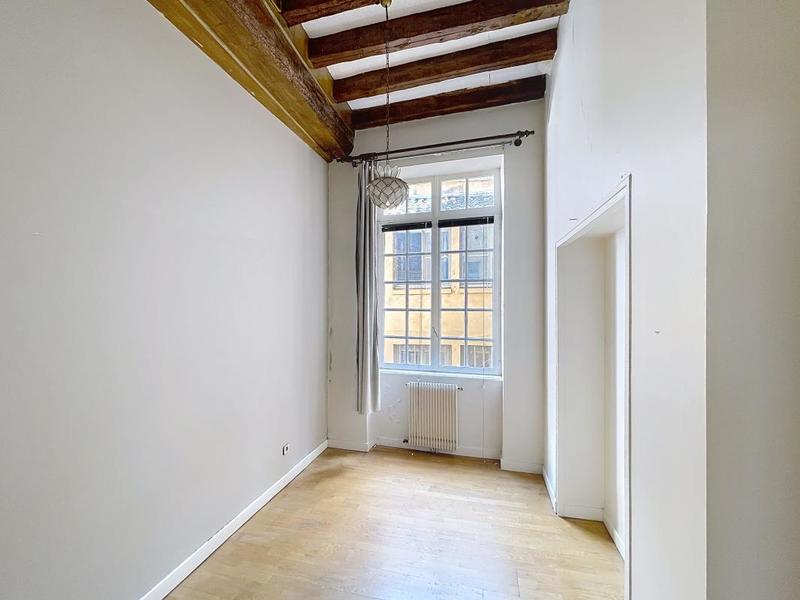 Appartement - 106 m² - 4 pièces