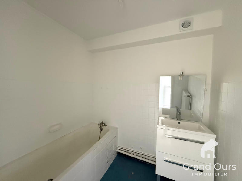 Appartement - 98 m² - 5 pièces