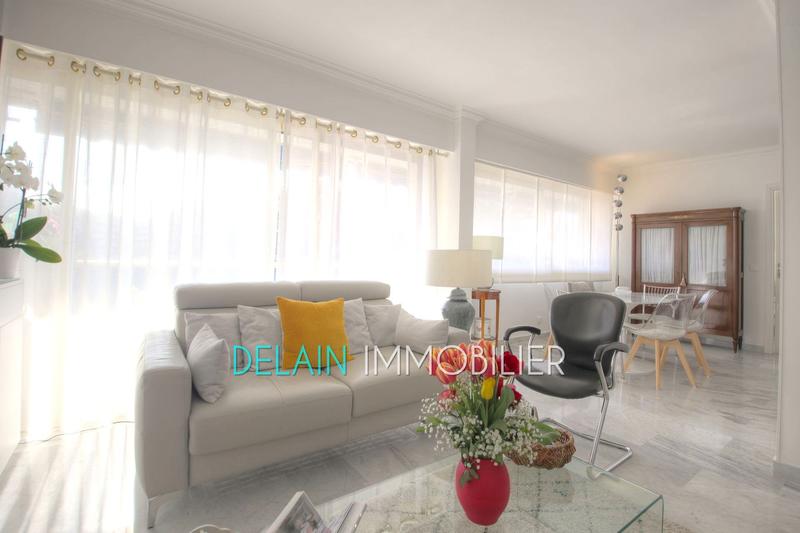 Appartement - 95 m² - 4 pièces