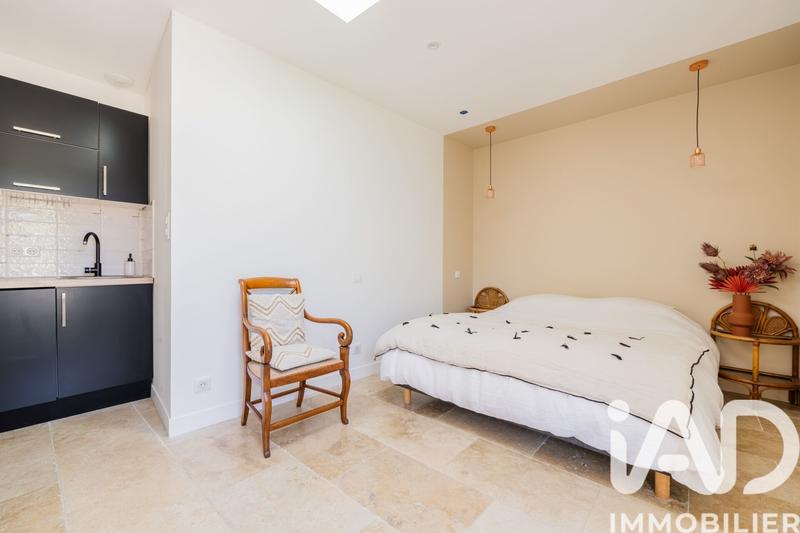 Maison - 300 m² - 10 pièces