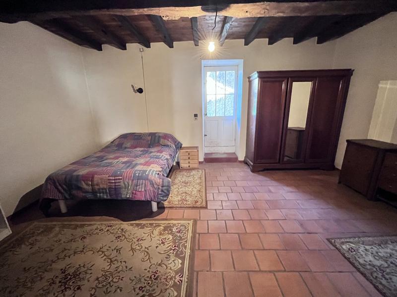 Maison traditionnelle - 200 m² - 9 pièces