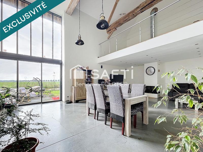 Maison - 212 m² - 8 pièces