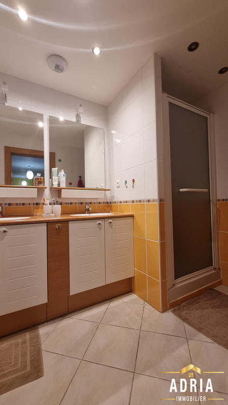 Maison ancienne - 172 m² - 8 pièces