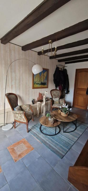 Maison - 326 m² - 13 pièces