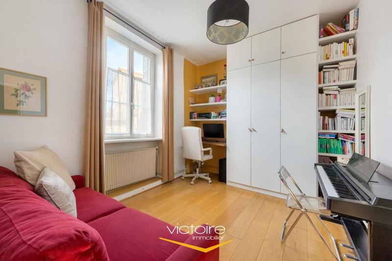 Maison - 192 m² - 6 pièces