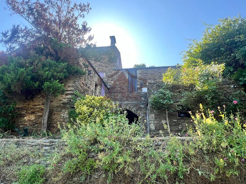 Maison en pierre - 97 m² - 5 pièces