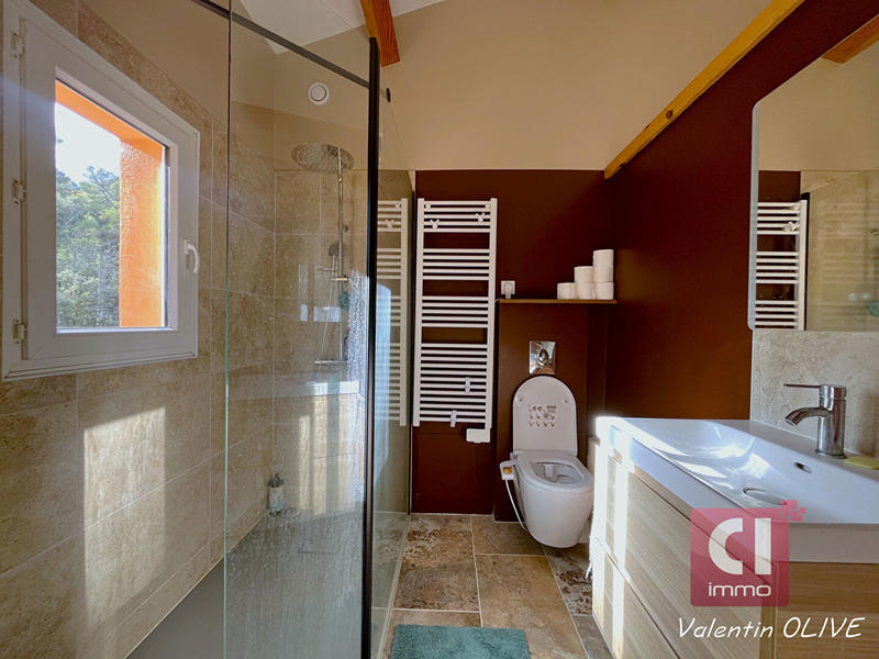 Maison - 172 m² - 8 pièces