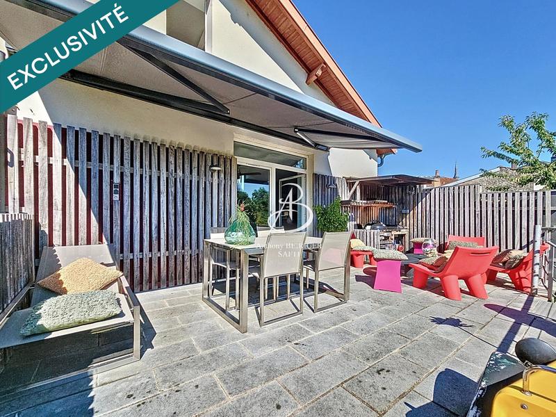 Maison - 280 m² - 12 pièces