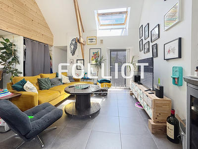 Maison - 144 m² - 5 pièces