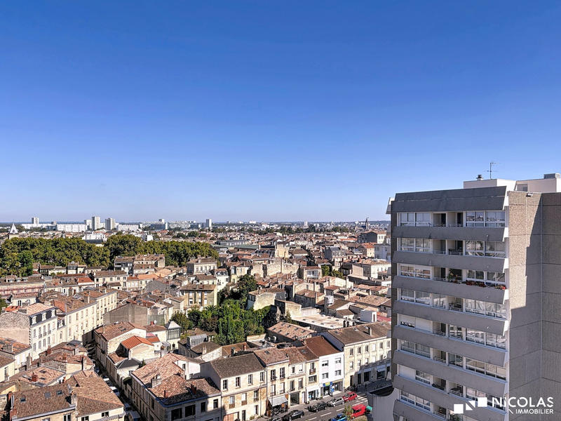 Appartement - 76 m² - 3 pièces