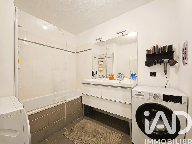 Appartement - 82 m² - 4 pièces