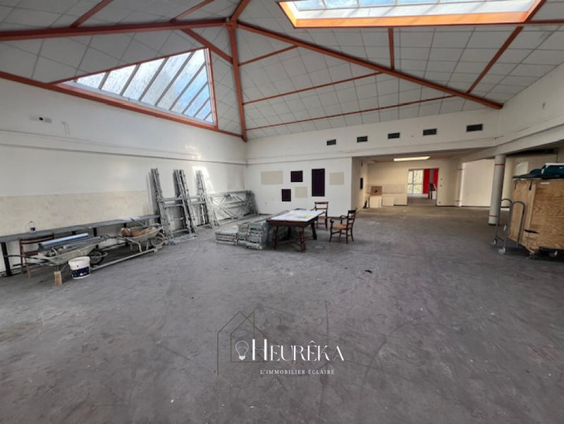 Immeuble - 1 200 m²