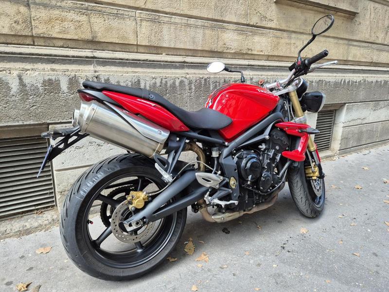 Triumph Street Triple