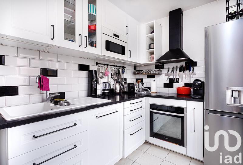 Appartement - 80 m² - 4 pièces