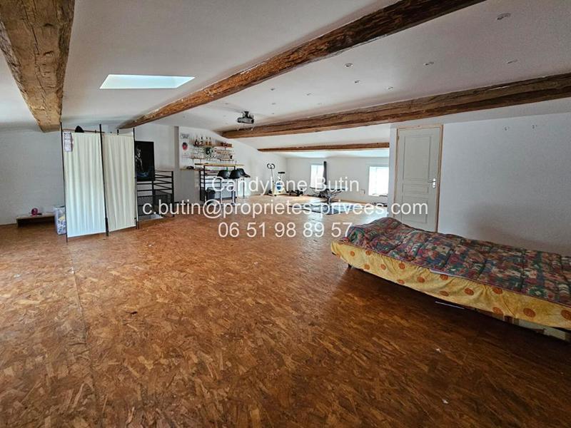 Maison - 177 m² - 7 pièces