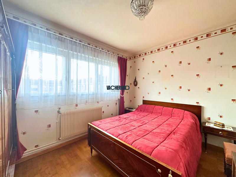 Maison - 99 m² - 4 pièces