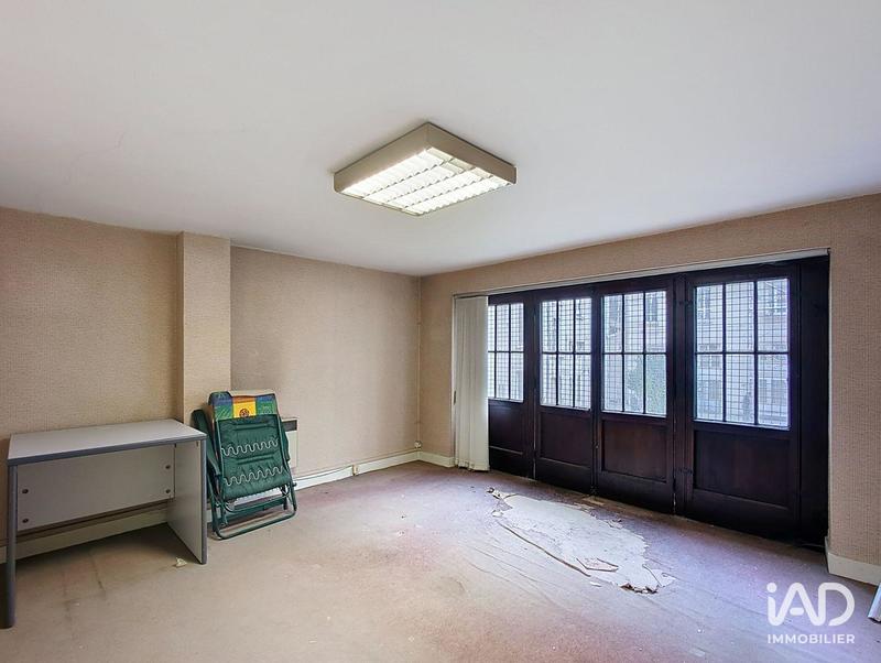 Local commercial - 157 m²