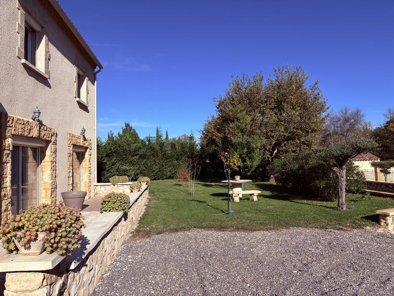 Maison - 249 m² - 8 pièces