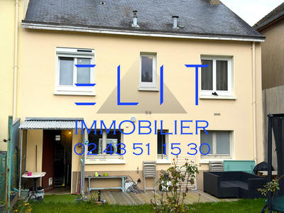 Maison - 82 m² - 5 pièces