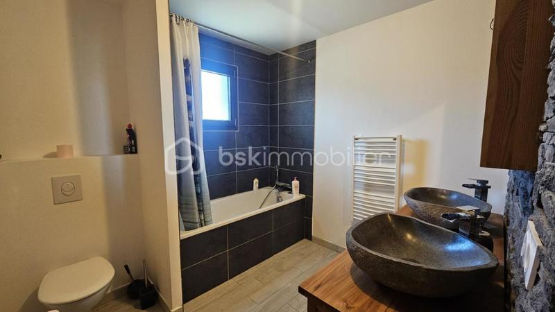 Maison - 113 m² - 5 pièces