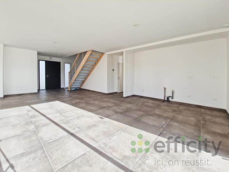 Pavillon - 145 m² - 6 pièces