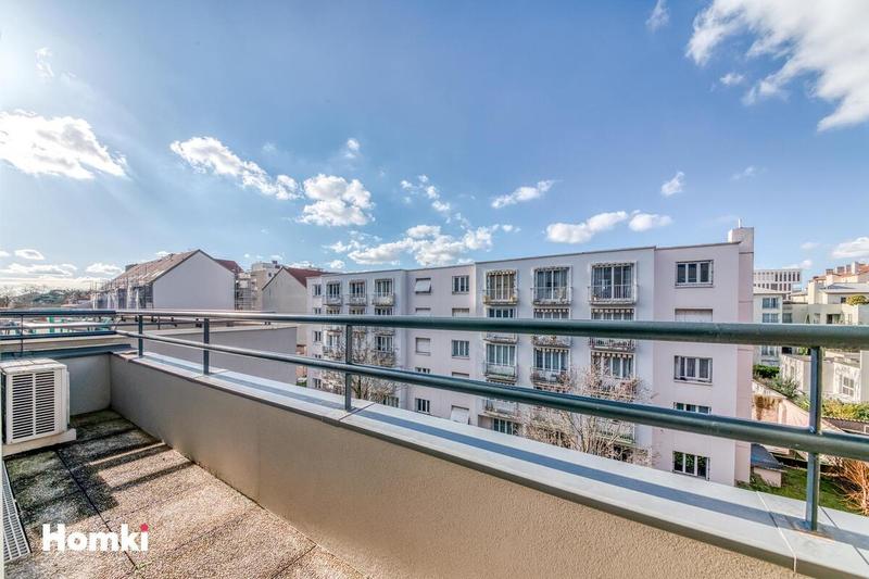 Appartement - 123 m² - 5 pièces