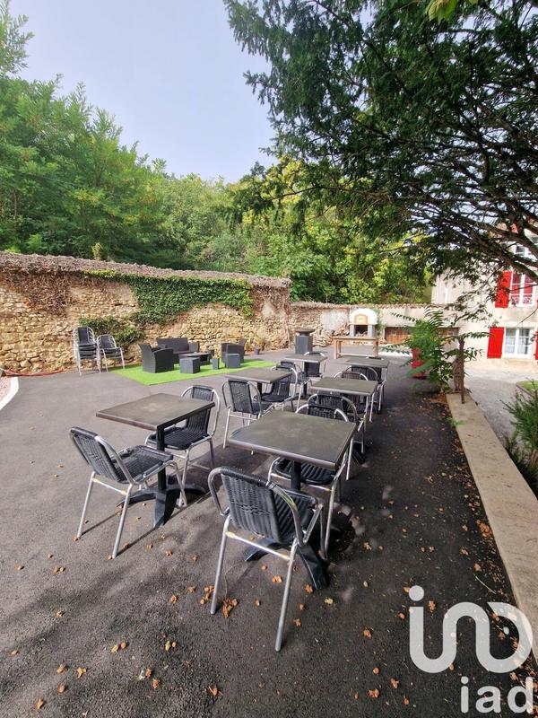 Maison - 298 m² - 11 pièces