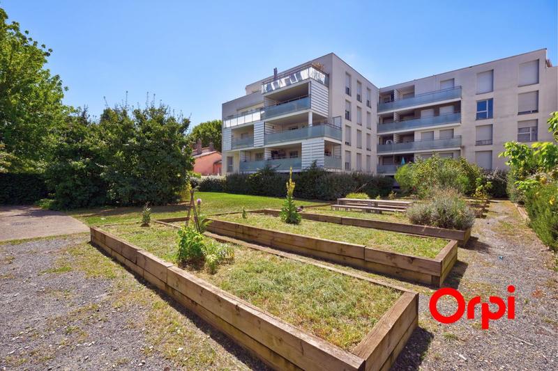 Appartement - 81 m² - 4 pièces