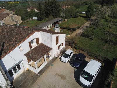 Maison - 135 m² - 6 pièces