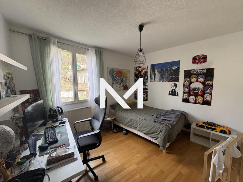 Appartement - 83 m² - 4 pièces