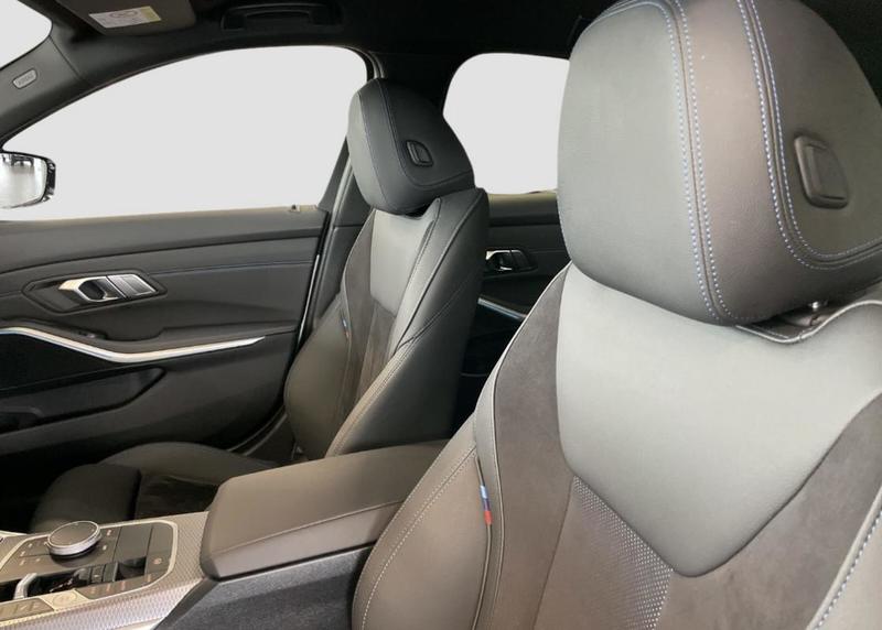 Bmw Série 3 330e Touring 292 m Sport Hybride Rechargeable / Attache Remorque Affichage Tete Haute Apple Carplay Android Auto Jantes 19&quot;