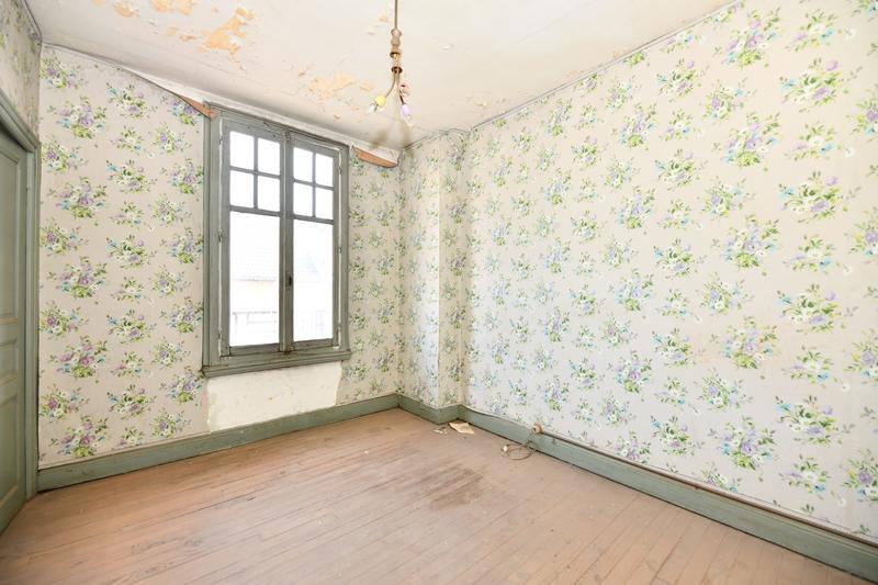 Maison - 220 m² - 10 pièces