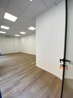 Local commercial - 33 m² - 2 pièces