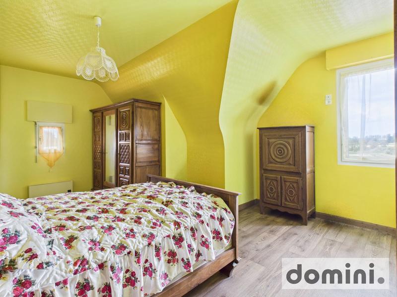 Maison - 188 m² - 9 pièces