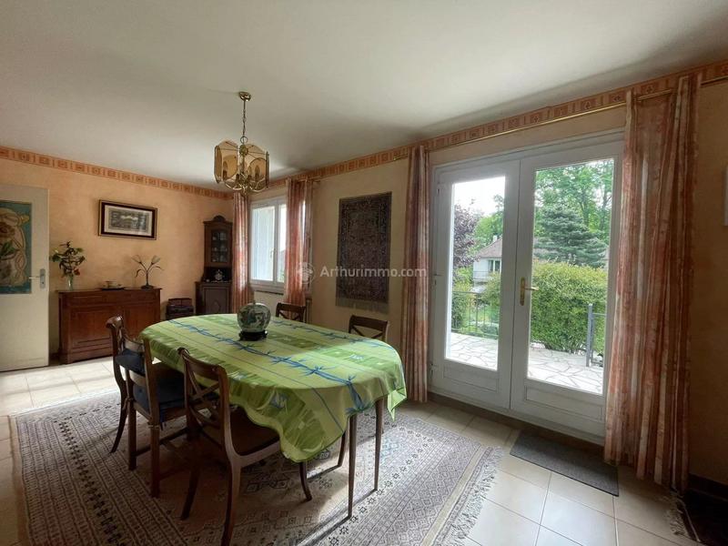 Maison - 166 m² - 7 pièces