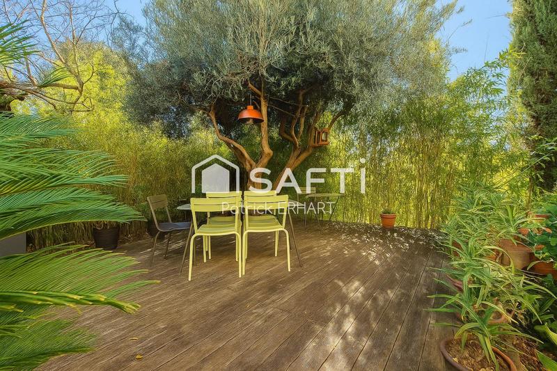 Maison - 185 m² - 7 pièces