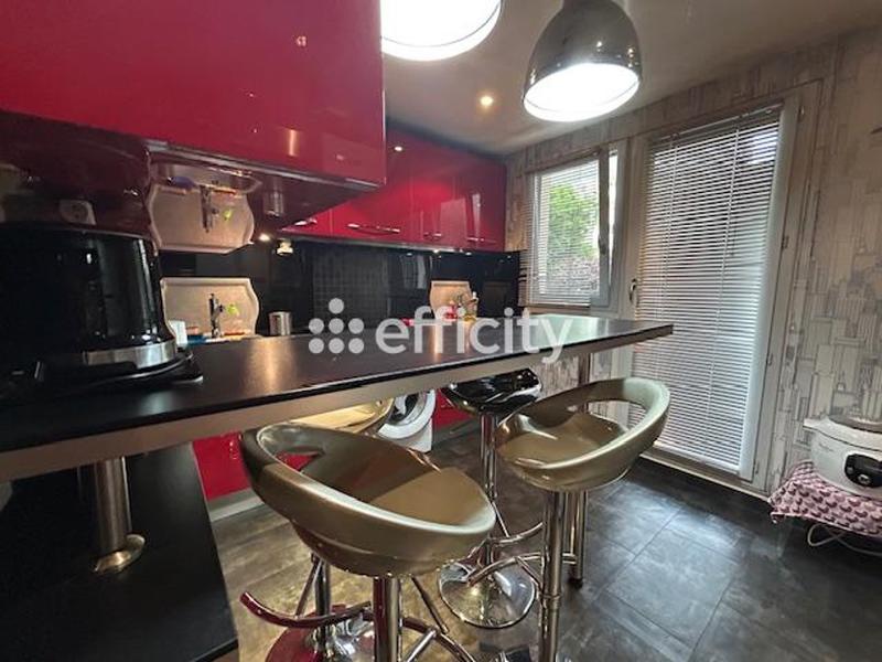 Appartement - 96 m² - 4 pièces