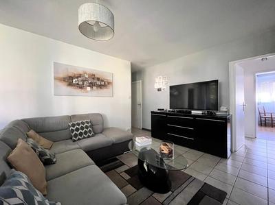 Appartement - 70 m² - 4 pièces