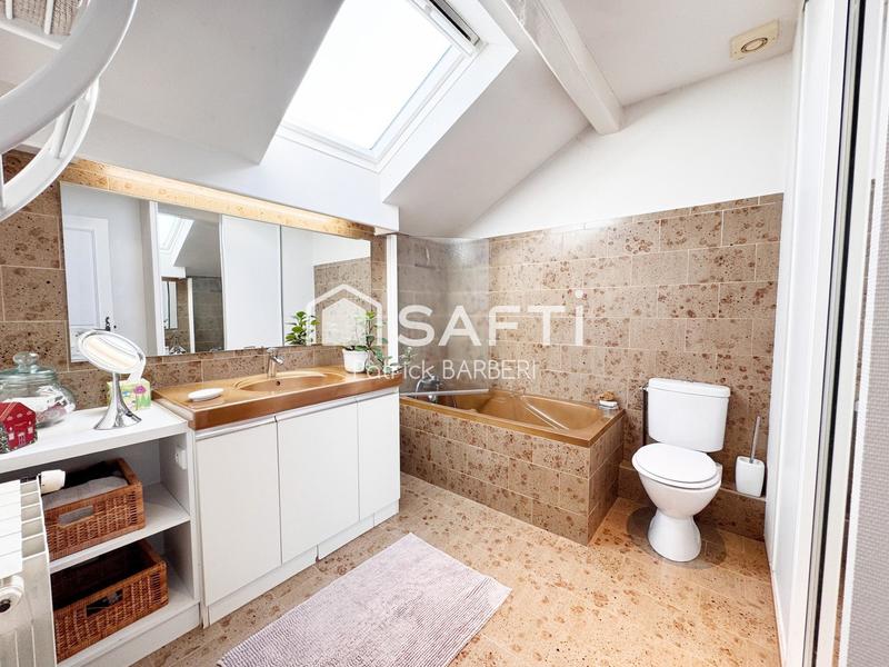 Maison - 120 m² - 6 pièces