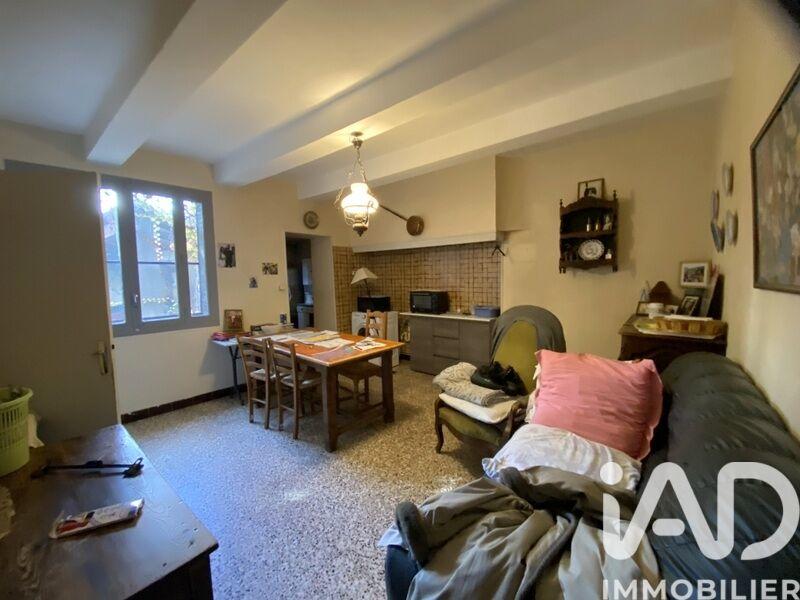 Maison - 234 m² - 7 pièces