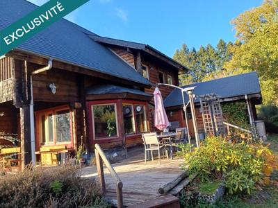 Châlet - 214 m² - 6 pièces