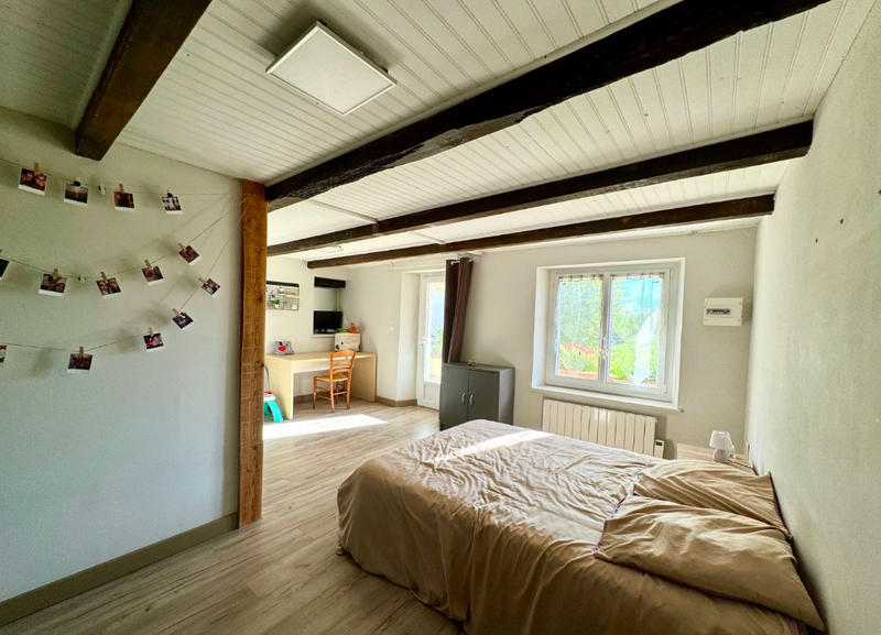 Propriété - 293 m² - 12 pièces