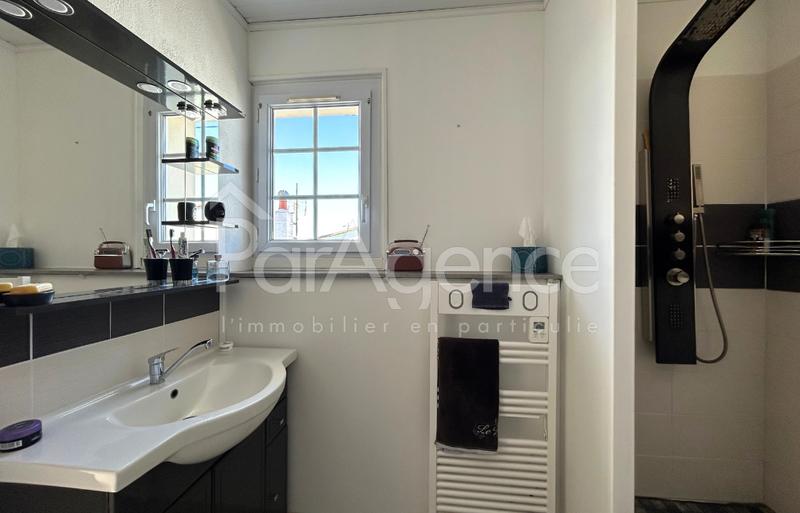 Appartement - 49 m² - 2 pièces