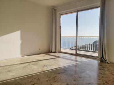 Appartement - 65 m² - 2 pièces