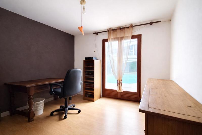 Maison - 162 m² - 8 pièces