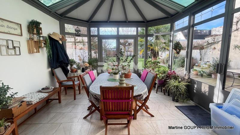 Propriété - 164 m² - 7 pièces