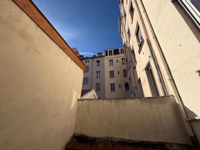 Studio - 13 m² - 1 pièce